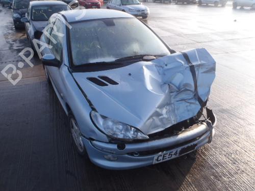 Fuse box PEUGEOT 206 SW (2E/K) 1.4 HDi | BP33479587E1  - Image 5