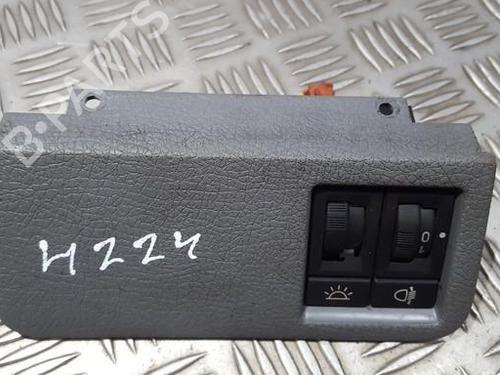 Used Switch Switch PEUGEOT 406 (8B) 2.1 TD 12V (109 hp) 35702188 35702188