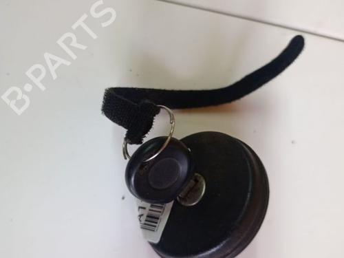 Used Fuel cap Fuel cap VW TRANSPORTER T4 Van (70A, 70H, 7DA, 7DH) 2.5 TDI (102 hp) 36687675 36687675