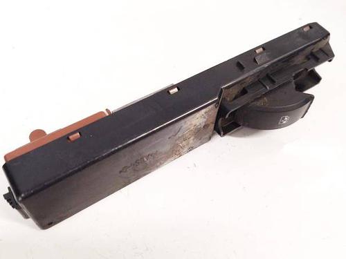 Used Switch Switch AUDI A6 C5 (4B2, 4B4) 2.5 TDI (150 hp) 33489331 33489331