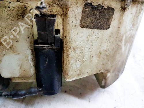 Used Washer pump Washer pump FORD USA WINDSTAR (A3) 3.8 V6 (203 hp) 35880679 35880679