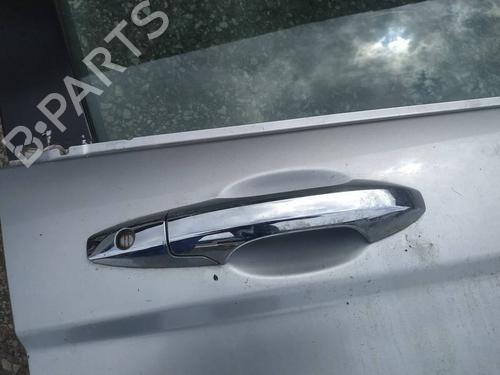 Used Front right exterior door handle Front right exterior door handle HONDA CR-V III (RE_) 2.2 i-DTEC 4WD (RE6) (150 hp) 35237294 35237294