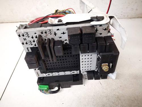 Used Fuse box Fuse box VOLVO S80 I (184) D5 (163 hp) 32928713 32928713