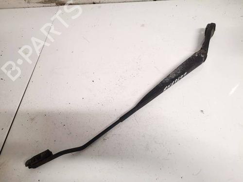 Used Front windshield wiper arm NISSAN MICRA III (K12) 1.2 16V (65 hp) 32627352