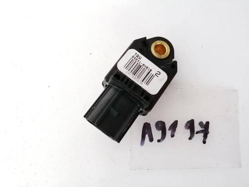 Used Electronic module Electronic module TOYOTA YARIS (_P9_) 1.4 D-4D (NLP90_, NLP90R) (90 hp) 32951694 32951694