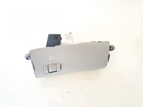switch-kia-ceed-hatchback-ed-2006-2007-2008-2009-2010-2011-2012-35405162 main image
