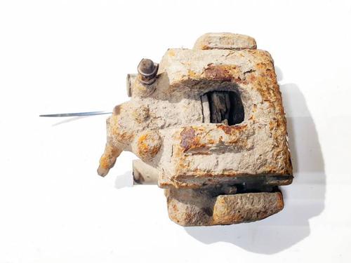 Used Right rear brake caliper Right rear brake caliper SAAB 9-5 Estate (YS3E) 1.9 TiD (150 hp) 34894385 34894385