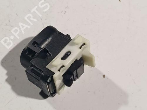 Switch MERCEDES-BENZ C-CLASS (W203) C 200 Kompressor (203.042) | BP32567591I30