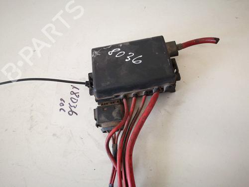 Used Fuse box Fuse box SEAT TOLEDO II (1M2) 1.9 TDI (110 hp) 32906015 32906015