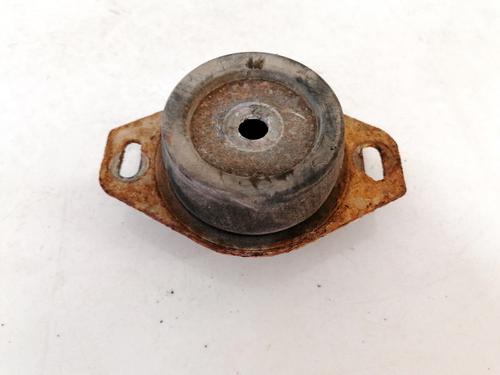 Used Engine mount Engine mount CITROËN BERLINGO / BERLINGO FIRST MPV (MF_, GJK_, GFK_) 1.9 D (MFDJY) (68 hp) 33091511 33091511