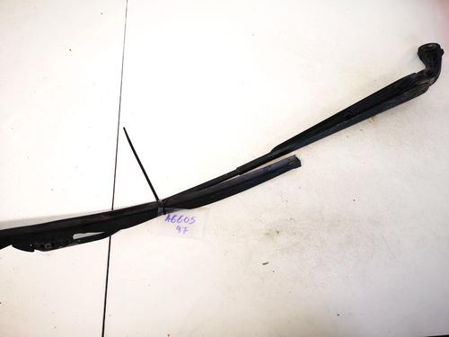 Used Front windshield wiper arm Front windshield wiper arm 33081888 33081888