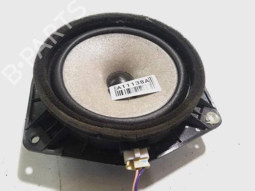 Used Speaker TOYOTA COROLLA Verso (ZER_, ZZE12_, R1_) 2.2 D-4D (AUR10_, AUR10R) (136 hp) 32532484