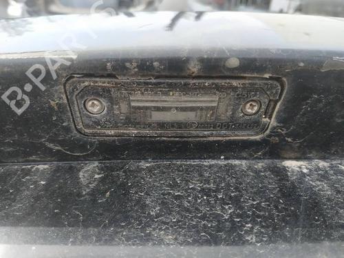 licence-plate-light-seat-leon-1p1-2005-2006-2007-2008-2009-2010-2011-2012-2013-35293260 main image
