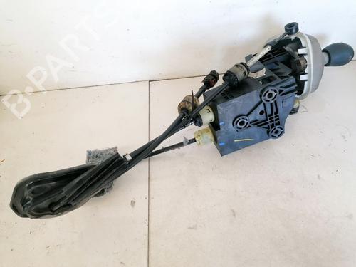 Used Gear lever Gear lever RENAULT SCÉNIC II (JM0/1_) 1.9 dCi (JM0G, JM12, JM1G, JM2C) (120 hp) 35528382 35528382