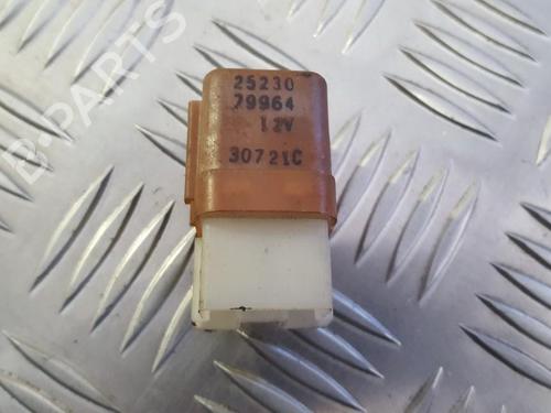 other-nissan-primera-hatchback-p12-2002-33491798 main image