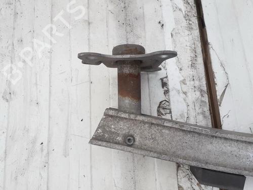 Used Front bumper bracket Front bumper bracket 35602946 35602946