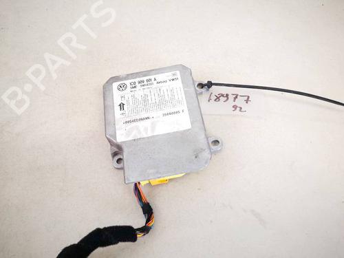 ecu-airbags-skoda-fabia-i-6y2-1999-2000-2001-2002-2003-2004-2005-2006-2007-2008-32938734 main image