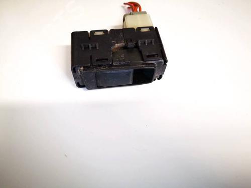 switch-dodge-caliber-2006-32568438 main image