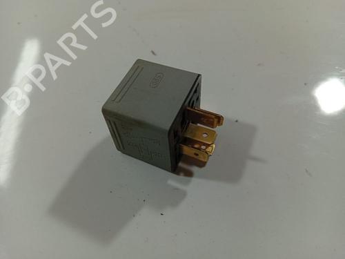 Used Electronic sensor Electronic sensor SAAB 9-5 Estate (YS3E) 1.9 TiD (150 hp) 32555908 32555908