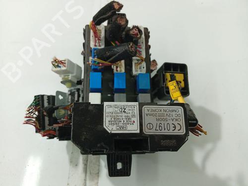 Used Fuse box Fuse box HYUNDAI SANTA FÉ I (SM) 2.4 16V 4x4 (146 hp) 32535169 32535169