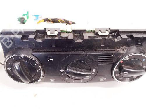 Used Climate control Climate control PEUGEOT 407 (6D_) 1.6 HDi 110 (6D9HZC, 6D9HYC) (109 hp) 34763187 34763187