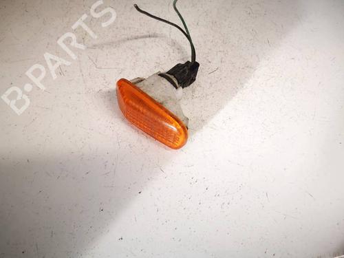 Højre side indikator Højre side indikator HONDA CIVIC VII Hatchback (EU, EP, EV) 1.7 CTDi (EP4, EU9) (100 hp) 34886612 34886612