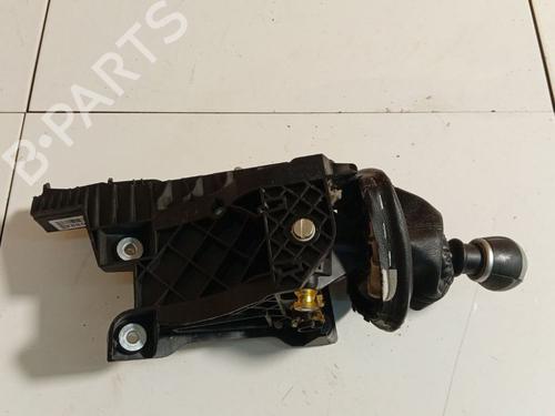 Used Gear lever Gear lever FORD TRANSIT Van (FA_ _) 2.2 TDCi (140 hp) 34783145 34783145