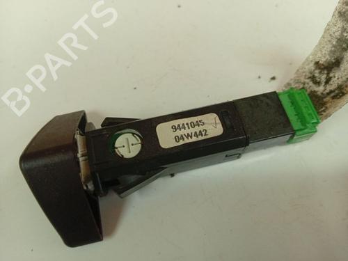 Warning switch VOLVO V70 II (285) D5 | BP38946749I22 - Image 4