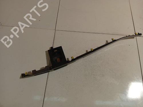 Kopholder/Genstandsholder Kopholder/Genstandsholder TOYOTA AVENSIS (_T25_) 2.2 D-4D (ADT251_, ADT251R) (150 hp) 36685926 36685926