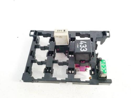 Used Fuse box Fuse box SEAT TOLEDO III (5P2) 1.9 TDI (105 hp) 40554989 40554989