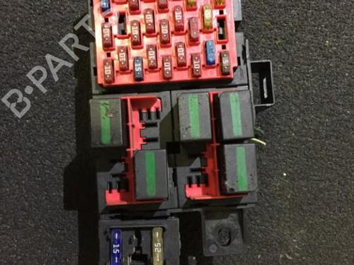 Used Fuse box Fuse box ROVER 25 I Hatchback (RF) 2.0 iDT (101 hp) 33482257 33482257