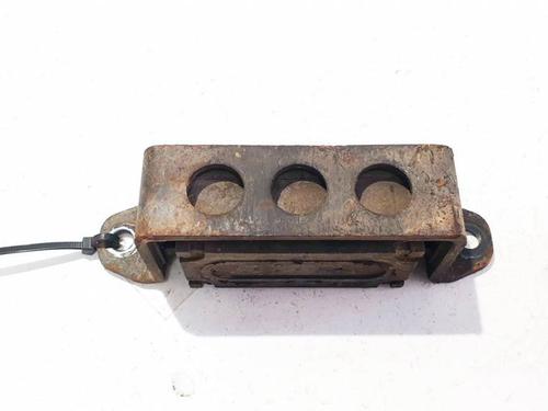 Used Engine mount Engine mount HONDA ACCORD VII (CL, CN) 2.2 i-CTDi (CN1) (140 hp) 32956762 32956762