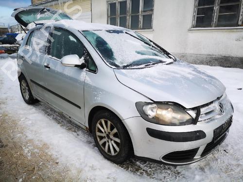 Brugte VW GOLF PLUS V (5M1, 521) 1.9 TDI (105 hp) 4444459