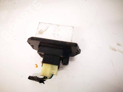 Used Heater resistor Heater resistor SUBARU OUTBACK (BR) 2.0 D AWD (BRD) (150 hp) 34827009 34827009