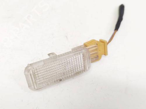interior-roof-light-audi-a4-b5-8d2-1994-1995-1996-1997-1998-1999-2000-2001-35035953 main image