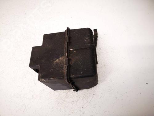 Used Fuse box Fuse box 37655054 37655054
