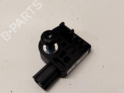elektronisk-modul-tesla-model-s-5yjs-2012-35830726 main image