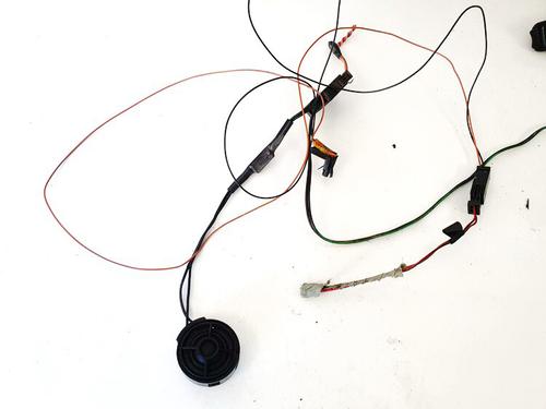 Used Speaker Speaker AUDI A3 (8L1) 1.9 TDI (90 hp) 32905844 32905844