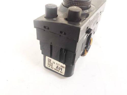 Switch OPEL VECTRA C (Z02) 1.9 CDTI (F69) | BP35332974I30 - Image 2