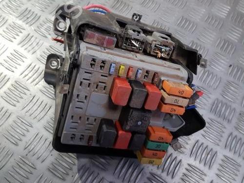 Used Fuse box Fuse box FIAT DOBLO Bus (263_) 1.3 D Multijet (263AXC1A) (90 hp) 33491848 33491848