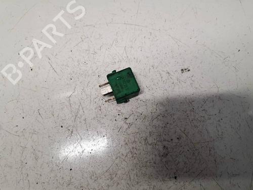 Used Electronic sensor Electronic sensor MERCEDES-BENZ S-CLASS (W220, V220) S 320 CDI (220.026, 220.126) (197 hp) 36658213 36658213