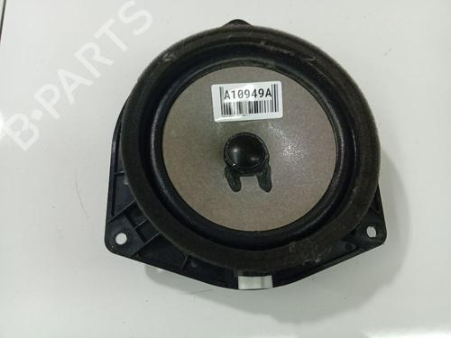 Luidspreker TOYOTA COROLLA Verso (ZER_, ZZE12_, R1_) 2.2 D-4D (AUR10_, AUR10R) (177 hp) 32972084