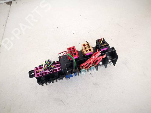 Fuse box VW PASSAT B5 Variant (3B5) 1.9 TDI | BP32944473E1 - Image 2