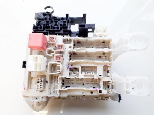 Used Fuse box Fuse box TOYOTA RAV 4 III (_A3_) 2.2 D 4WD (ALA30_, ALA30R) (136 hp) 33521031 33521031