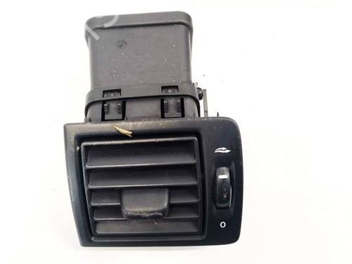 air-vent-volvo-c30-533-2006-2007-2008-2009-2010-2011-2012-2013-32534539 main image