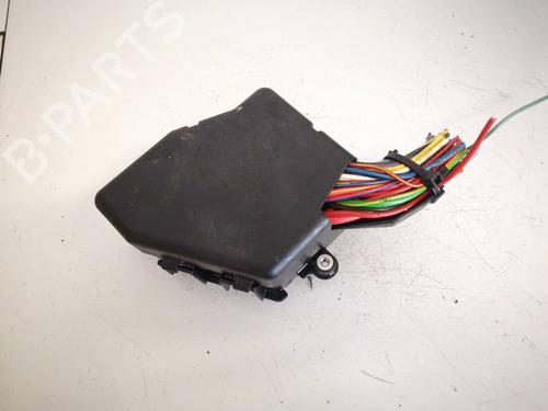 Fuse box VW PASSAT B5 Variant (3B5) 1.9 TDI | BP32571389E1  - Image 5