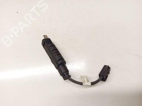 Used Antenna/Base Antenna/Base 34811579 34811579