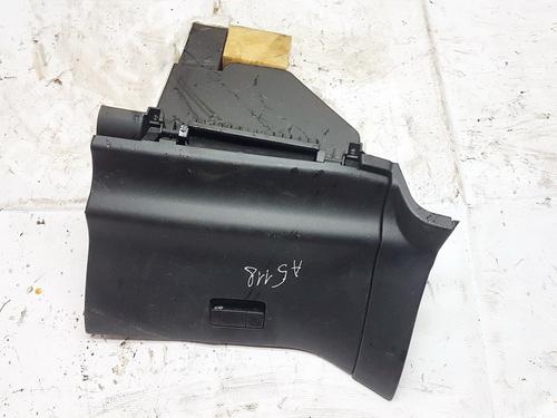Used Glove box Glove box NISSAN X-TRAIL II (T31) 2.0 dCi 4x4 (150 hp) 35876823 35876823