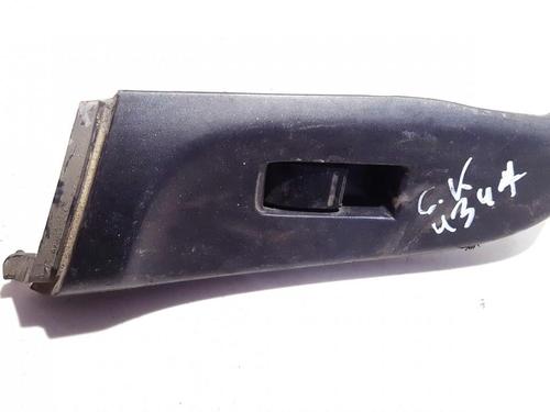 switch-nissan-almera-ii-hatchback-n16-2000-33507287 main image