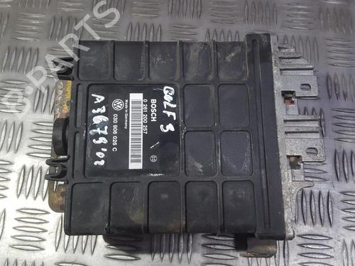Used Engine control unit (ECU) Engine control unit (ECU) VW GOLF III (1H1) 1.4 (60 hp) 33492696 33492696